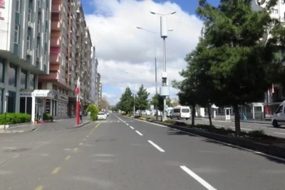 Diyarbakır'da Bu Caddelere Araç Girişi Yasaklandı!