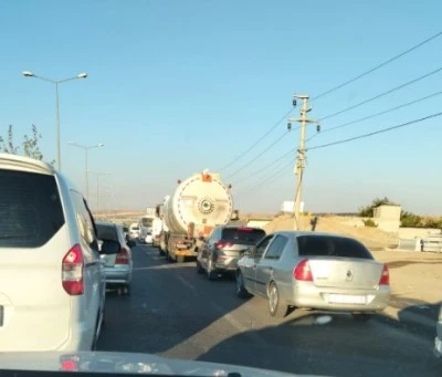 Diyarbakır'da Bu Yolda Trafik Çilesi Bitmiyor