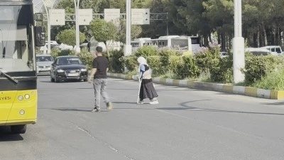 Diyarbakır'da Dicle Üniversitesi yaya güvenliği endişesi
