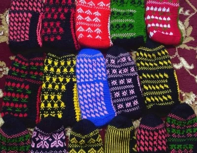 Diyarbakır'da el &ouml;rg&uuml;s&uuml; patik ve liflere turistlerden yoğun ilgi