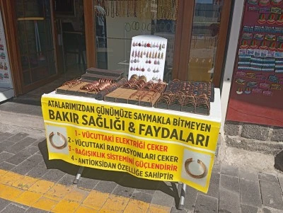 Diyarbakır’da El Yapımı Bakır Bilekliklere Yoğun İlgi