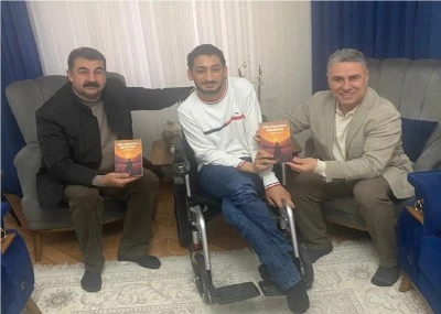 Diyarbakır'da Engelleri Aşan Şiir