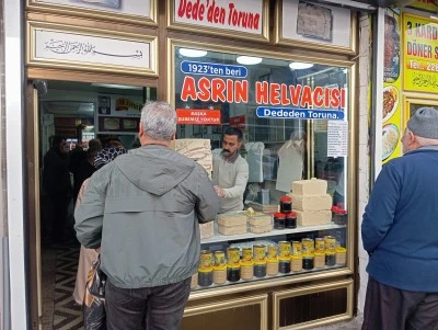 Diyarbakır'da esnafın y&uuml;z&uuml; g&uuml;ld&uuml;