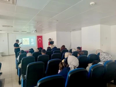 Diyarbakır’da Gebelere Özel Ağız ve Diş Sağlığı Eğitimi Başladı