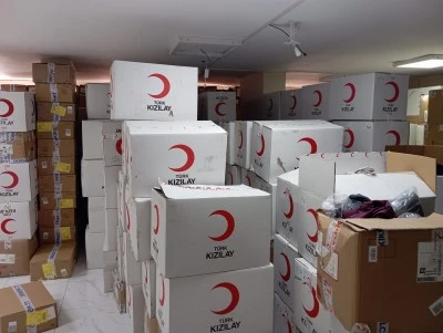 Diyarbakır&rsquo;da Gen&ccedil; Kızılay&rsquo;dan ihtiya&ccedil; sahiplerine anlamlı destek