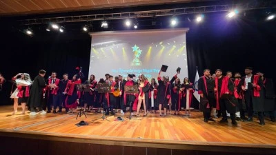 Diyarbakır'da Gen&ccedil; Sanat&ccedil;ılar Meslek Hayatına Uğurlandı