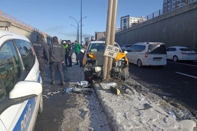 Diyarbakır&rsquo;da Gizli Buzlanma Nedeniyle Kaza 1 yaralı