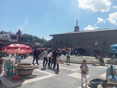 Diyarbakır&rsquo;da Hafta Sonu Hareketliliği