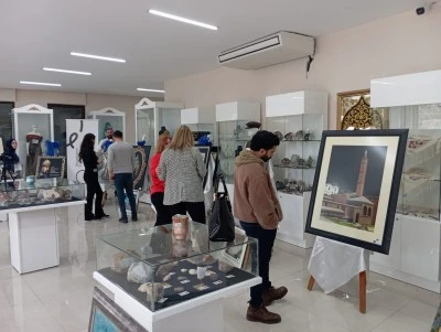 Diyarbakır&rsquo;da &ldquo;Harmoni&rdquo; resim sergisi sanatseverlerle buluştu