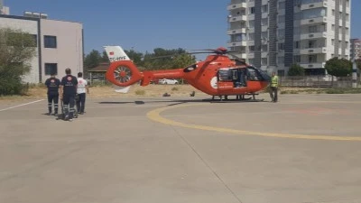 Diyarbakır’da Havuza Düşen Yaşlı Adam Helikopterle Hastaneye Sevk Edildi