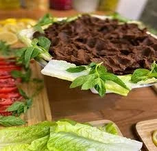 Diyarbakır’da İftara Saatler Kala Çiğköfte Sırası Yoğunluğu