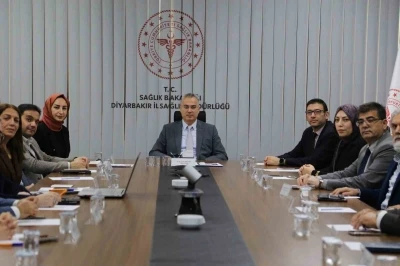 Diyarbakır&rsquo;da kanser hastalığı masaya yatırıldı