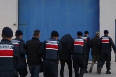 Diyarbakır’da Jandarmadan Silah Kaçakçılarına Şafak Baskını: Çok Sayıda Silah Ele Geçirildi