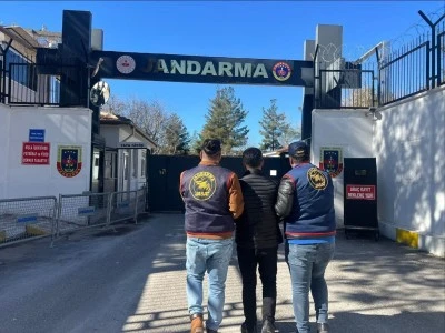 Diyarbakır&rsquo;da Jandarmadan Su&ccedil; ve Ka&ccedil;ak&ccedil;ılığa B&uuml;y&uuml;k Darbe
