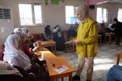 Diyarbakır&rsquo;da kadına y&ouml;nelik şiddete karşı farkındalık etkinliği