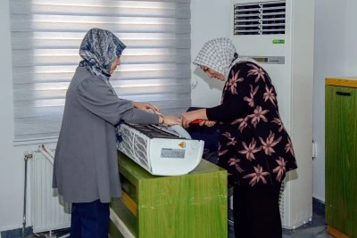 Diyarbakır&rsquo;da Kadınlar Teknik İşlerin Ustası Oluyor: Klima ve Kombi Bakımını &Ouml;ğreniyorlar