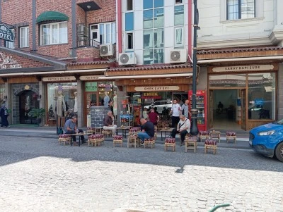 Diyarbakır&rsquo;da kaldırım tepkisi