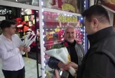 Diyarbakır&rsquo;da Kavga İhbarı S&uuml;rprize D&ouml;n&uuml;şt&uuml;