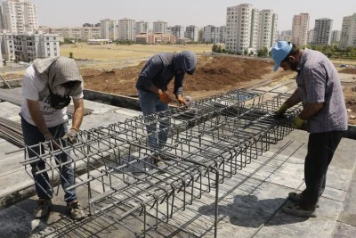Diyarbakır’da Kavurucu Sıcaklıkta Alın Teri