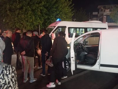 Diyarbakır'da kentin göbeğinde maddi hasarlı kaza