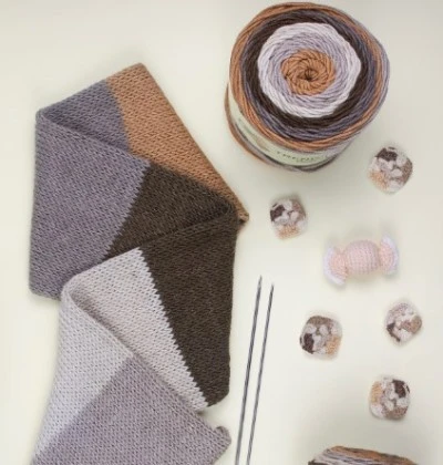 Diyarbakır'da Kış Aylarında Kadınlar Örgüyle Stres Atıyor