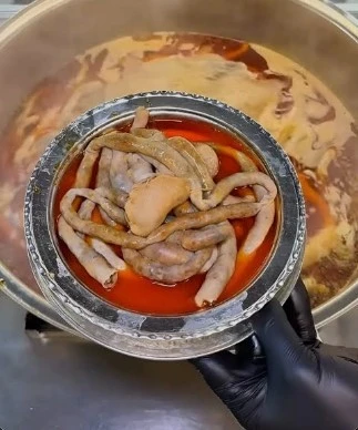 Diyarbakır&rsquo;da Kış Sofralarının Vazge&ccedil;ilmezi Kelle Pa&ccedil;a