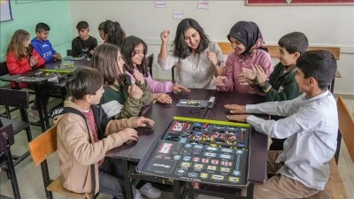 Diyarbakır’da Kodlama Öğrenen Kız Çocukları Geleceği Kodluyor