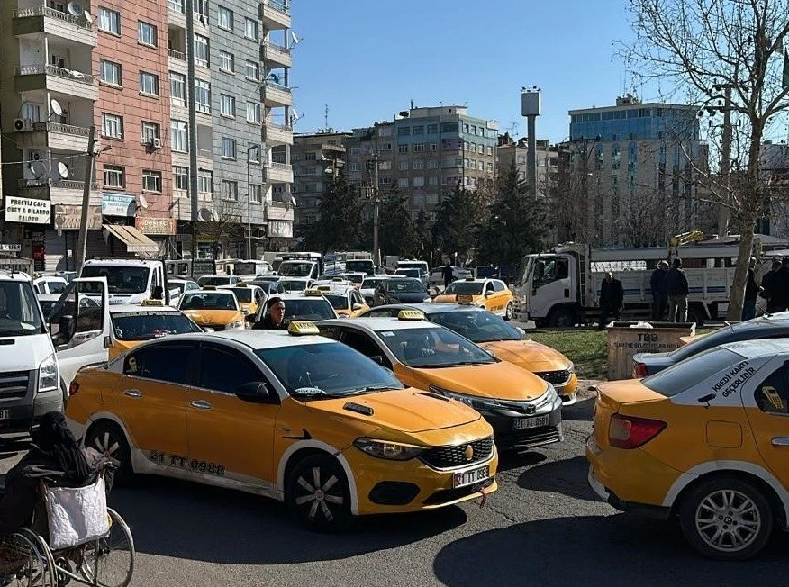 Diyarbakır&rsquo;da Mali Cihaz ve Kartlı &Ouml;deme Zorunlu Oldu