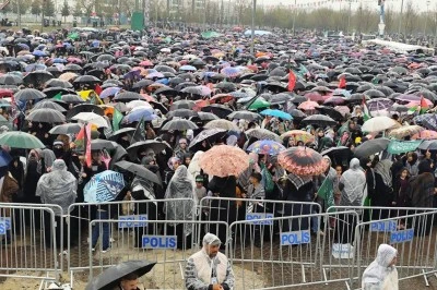 Diyarbakır&rsquo;da Mevlid-i Nebi Buluşması Nevruz Park&rsquo;ta Başladı
