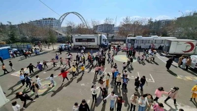 Diyarbakır’da Minik Kahramanlar Madalya ile Ödüllendirildi