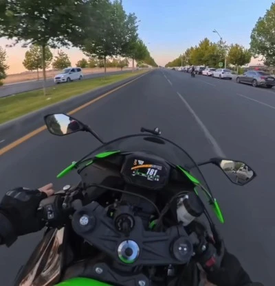 Diyarbakır’da Motosiklet Sürücüsü Şehir İçinde 181 Km ile Seyretti