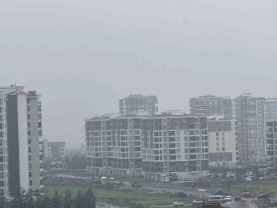 Diyarbakır&rsquo;da u&ccedil;ak seferlerini iptal oldu