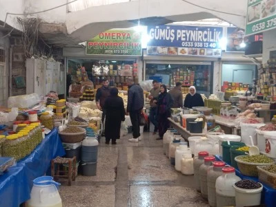 Diyarbakır&rsquo;da Peynirciler &Ccedil;arşısı Elektriğe Kavuştu