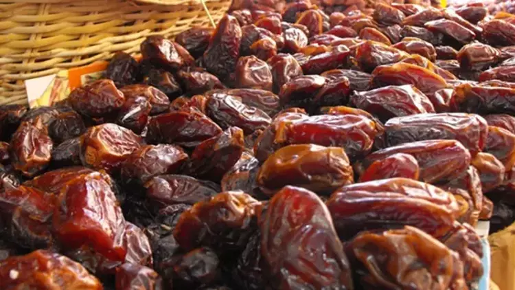 Diyarbakır’da Ramazan Bereketi Tezgahlara Yansıdı 