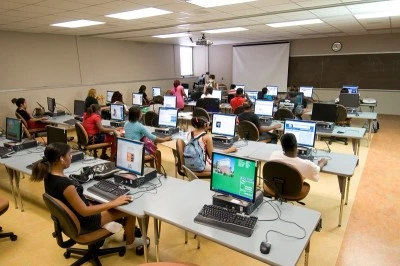 Diyarbakır’da Siber Güvenlik Uzmanlarından Sosyal Medya Uyarısı