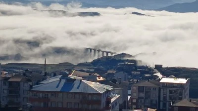 Diyarbakır'da Sis Kartpostallık Manzaralar Oluşturdu 