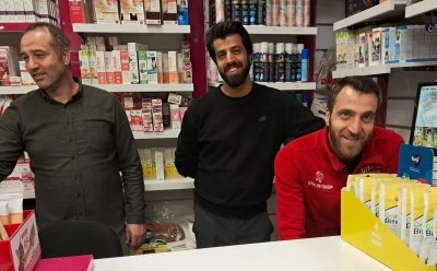 Diyarbakır’da Soğuk Havada Sokak Kedileri İçin Hayati Çağrı