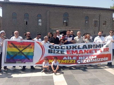 Diyarbakır&rsquo;da STK'lar: Aile bizim kırmızı &ccedil;izgimiz