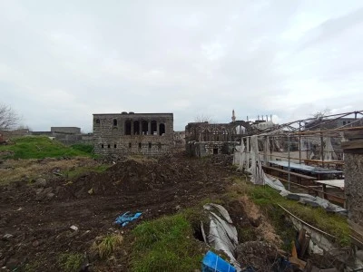 Diyarbakır&rsquo;da &ldquo;Surlarda Diriliş&rdquo; projesi: tarihi alanlarda restorasyon s&uuml;r&uuml;yor