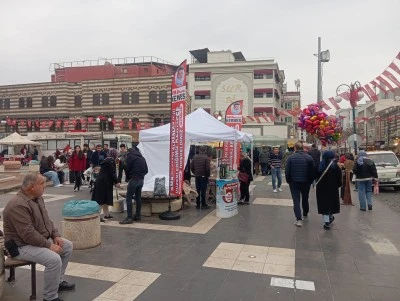 Diyarbakır’da Tarihi Alanlarda SMA Standı Yoğunluğu Tepki Çekiyor
