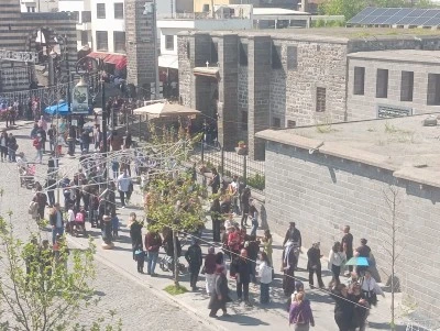 Diyarbakır&rsquo;da tarihi mekanlarda yoğunluk artıyor