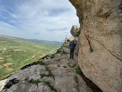 Diyarbakır’da taşların oyduğu teras, vadinin sesi: Diyarbakır Hayig Tepe