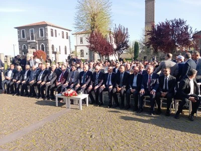Diyarbakır&rsquo;da Uluslararası Kur&rsquo;an Ziyafeti: Hafızlardan Anlamlı Mesajlar