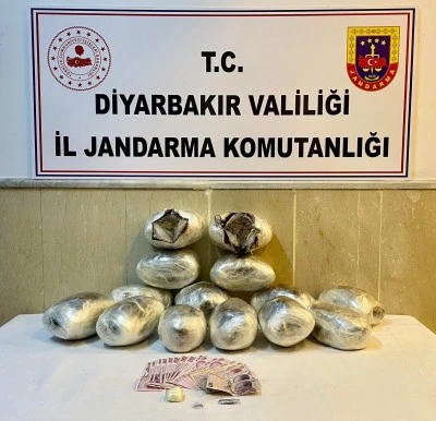 Diyarbakır'da Uyuşturucuya Darbe