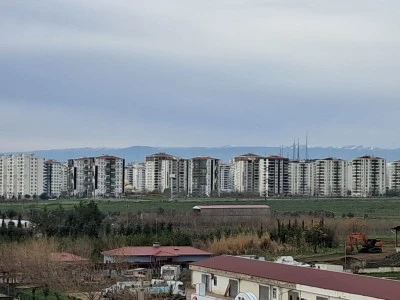 Diyarbakır&rsquo;da Yağışlar Y&uuml;z G&uuml;ld&uuml;rd&uuml;: Karlar Eridi, Toprak Canlandı
