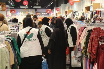 Diyarbakır’da Yetim ve İhtiyaç Sahibi Çocuklara Kışlık Giyim Yardımı