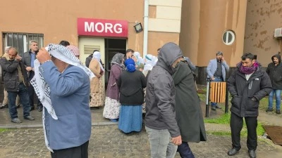 Diyarbakır&rsquo;da Yıldırım &Ccedil;arpması: 3 Kuzenden  2&rsquo;si Hayatını Kaybetti