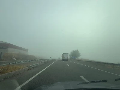 Diyarbakır’da Yoğun Sis Etkili Oldu: Görüş Mesafesi 30 Metreye Kadar Düştü