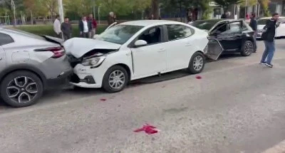 Diyarbakır’da Zincirleme Kaza: 1’i Bebek 4 Yaralı