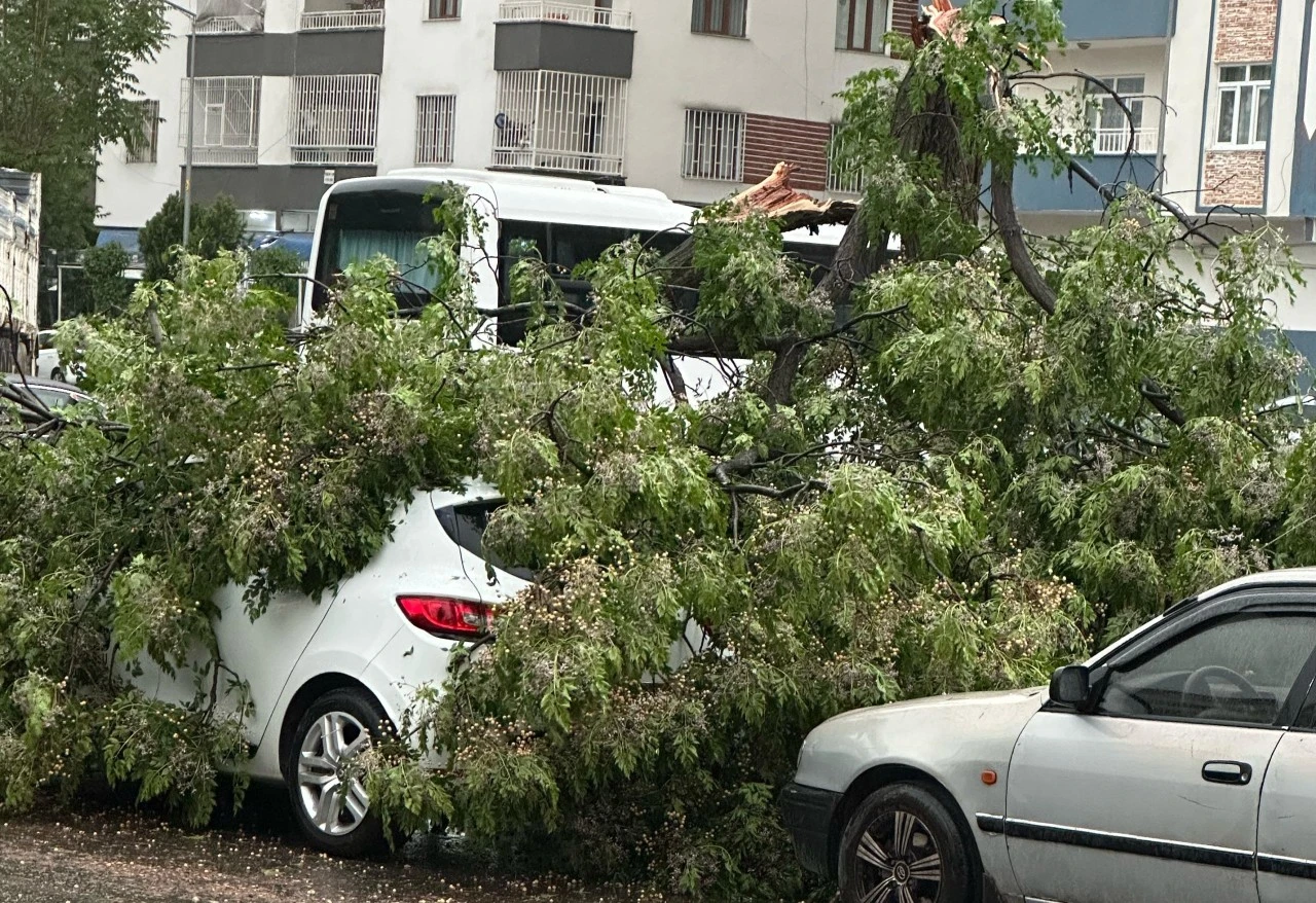 Diyarbakır dahil 6 il için kuvvetli rüzgar ve fırtına uyarısı! 